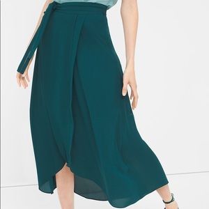 NWOT White House Black Market Green Maxi Skirt